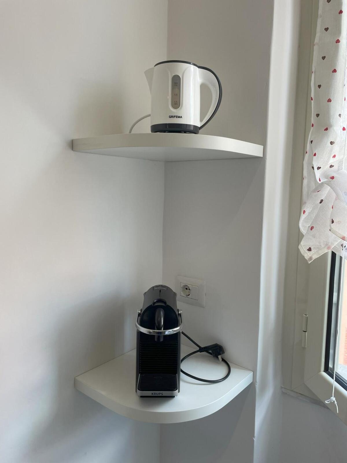 Moderno 85mq Con 2 Bagni E Posto Auto Privato Apartment *